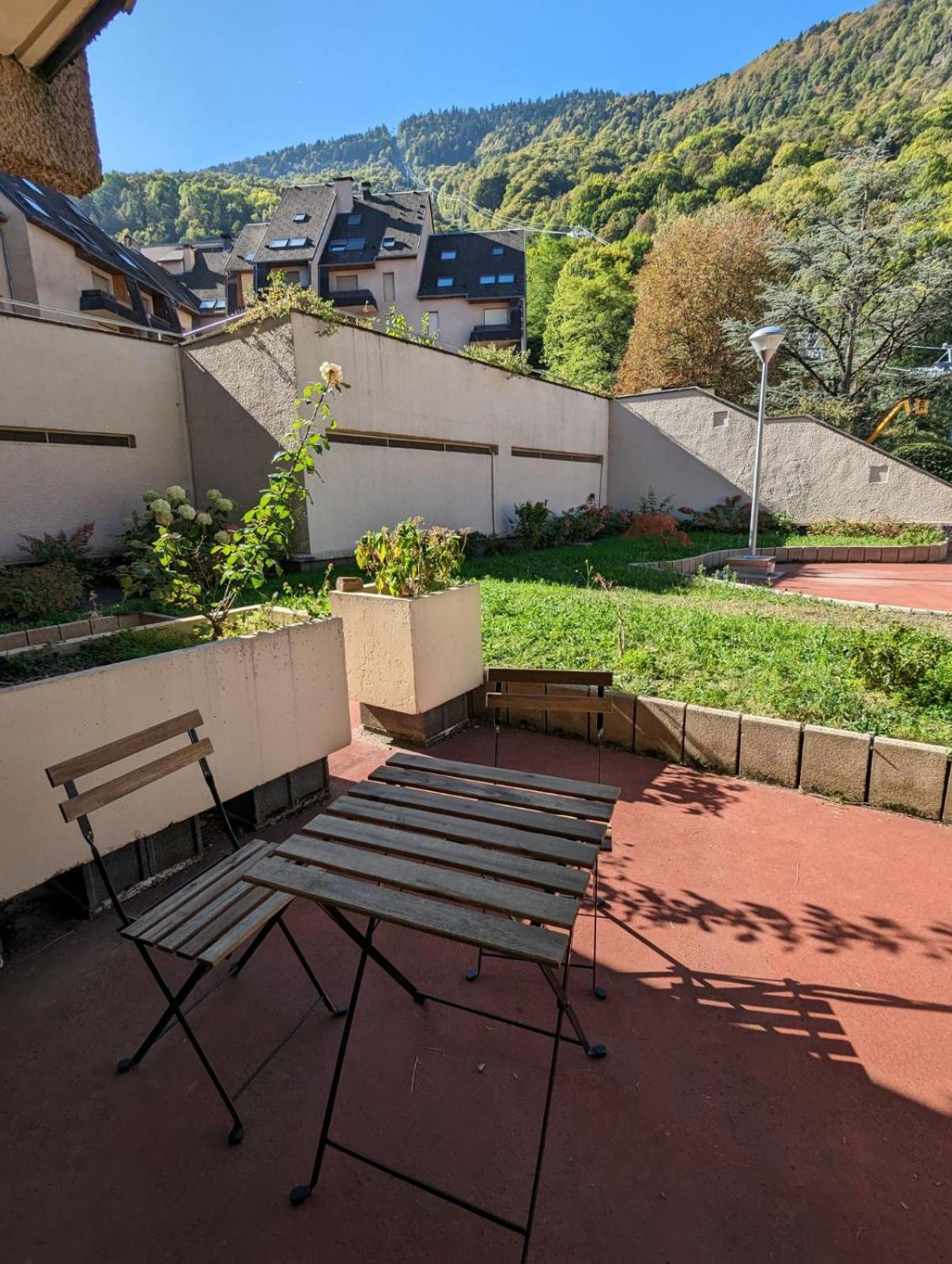 Studio Hyper Centre Bagneres-de-Luchon ภายนอก รูปภาพ